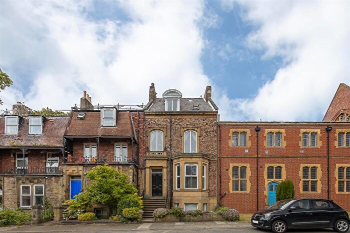 3 Bedroom Maisonette For Sale In Claremont Street, Spital Tongues, Newcastle Upon Tyne, NE2