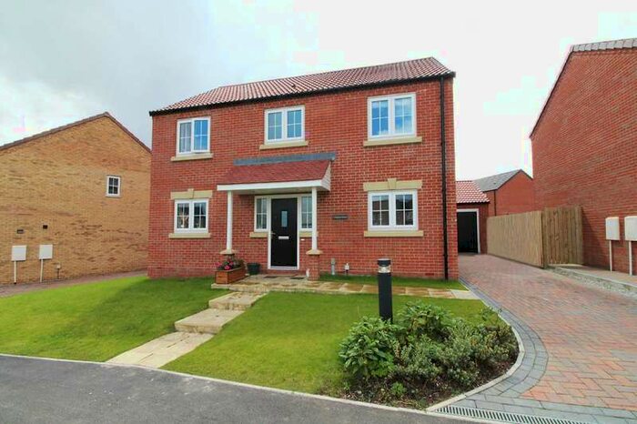 4 Bedroom Detached House For Sale In Raylor Green, Driffield, East Yorkshire, YO25