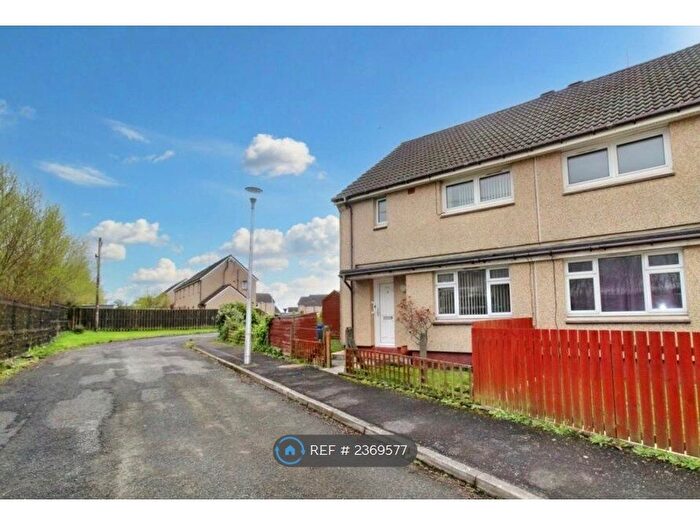 2 Bedroom Semi-Detached House To Rent In Dundonald Crescent, Auchengate, Irvine, KA11