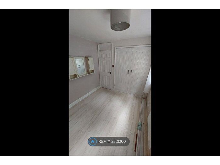 1 Bedroom Flat To Rent In Bagleys Road, Brierley Hill, DY5