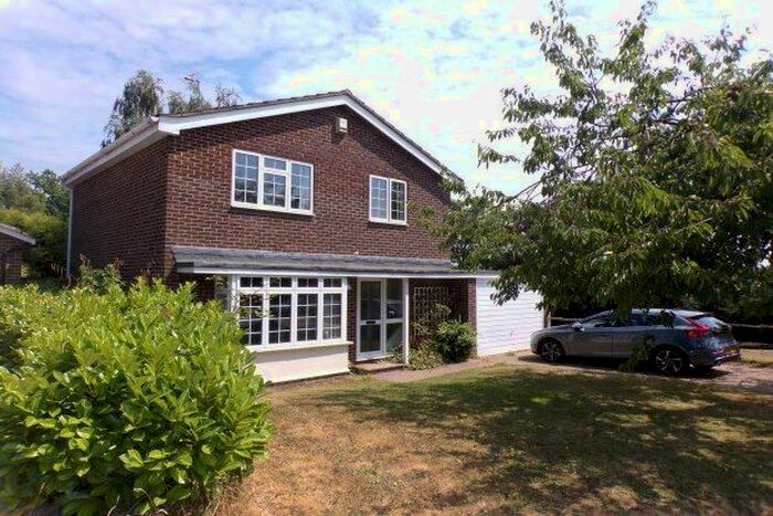 3 Bedroom Detached House To Rent In Crawley Down, Crawley, RH10