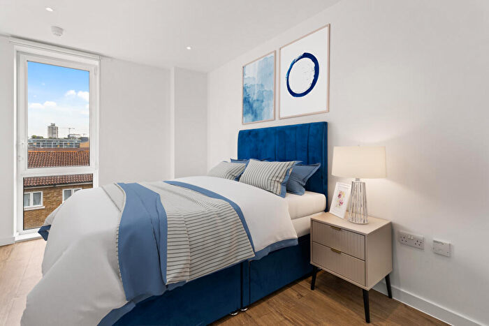 1 Bedroom Flat To Rent In Killick Way, London, E1