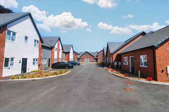 2 Bedroom Flat To Rent In Frearson Court, Eastwood, Nottingham, NG16