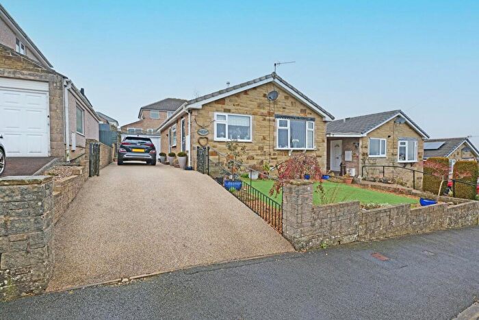 2 Bedroom Bungalow For Sale In Gordale Close, Barnoldswick, BB18
