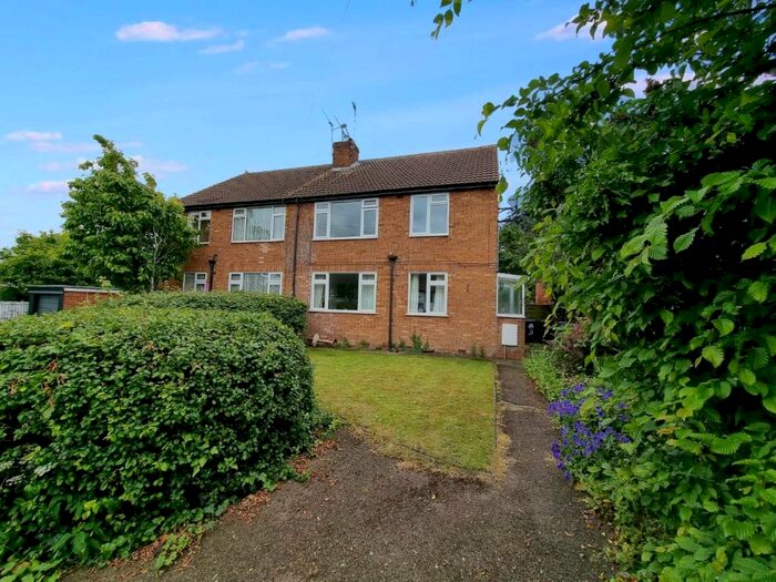 2 Bedroom Maisonette To Rent In Warwick Road, Wolston, Coventry, CV8
