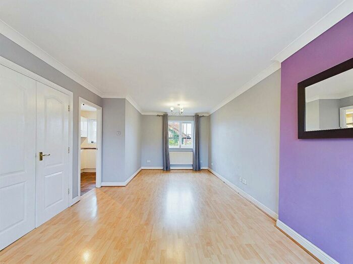 4 Bedroom Town House To Rent In Williams Close, Chester, CH2