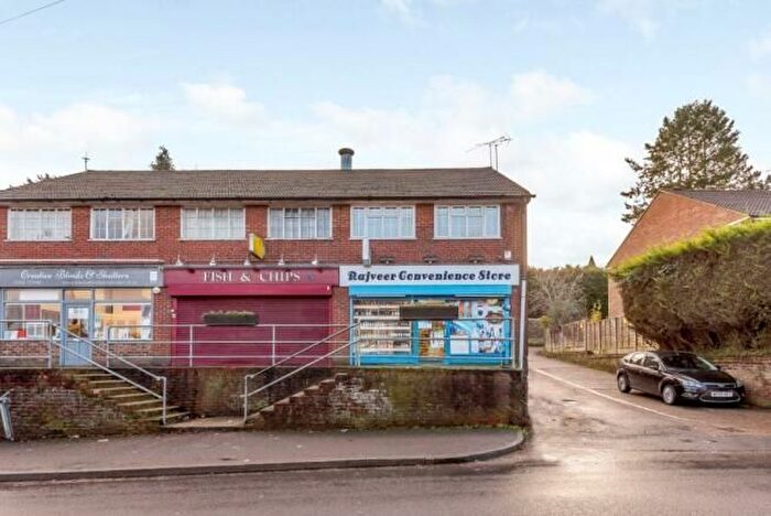 2 Bedroom Flat To Rent In The Street, Wrecclesham, Farnham, GU10