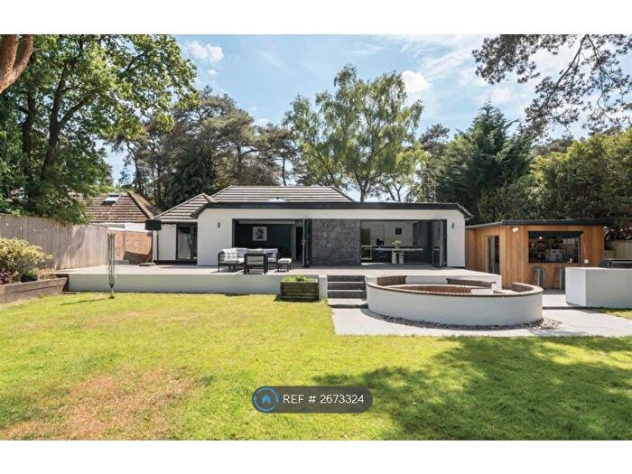 5 Bedroom Bungalow To Rent In Boundary Lane, Ringwood, BH24