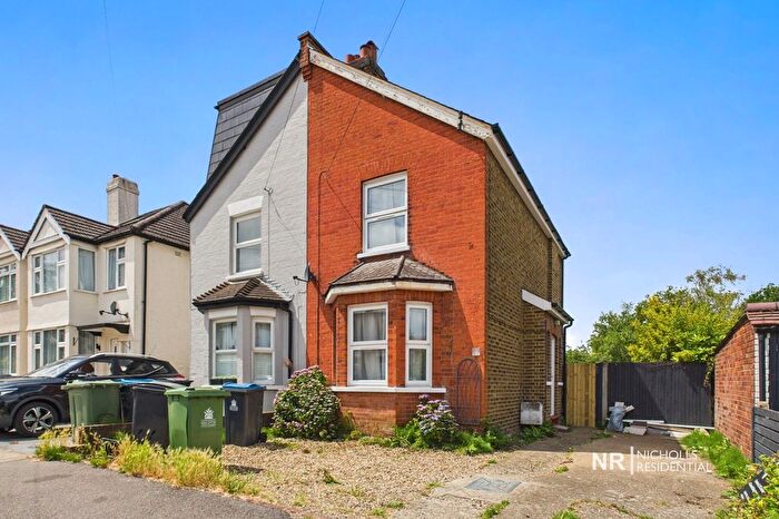 3 Bedroom Semi-Detached House To Rent In Ellerton Road, Surbiton, Surrey., KT6