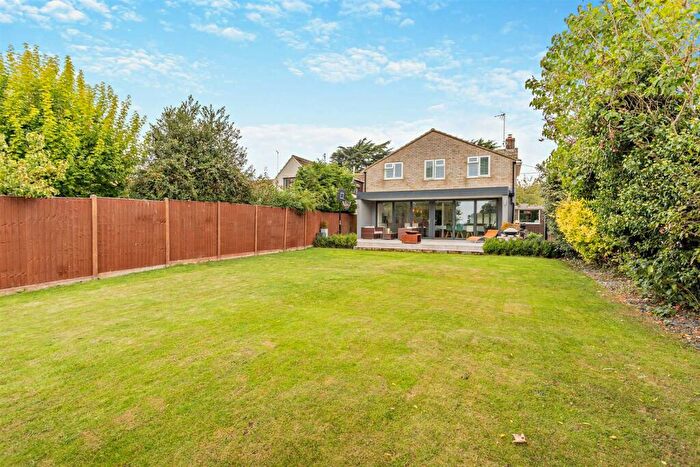 4 Bedroom Detached House For Sale In Main Street, Tansor, PE8