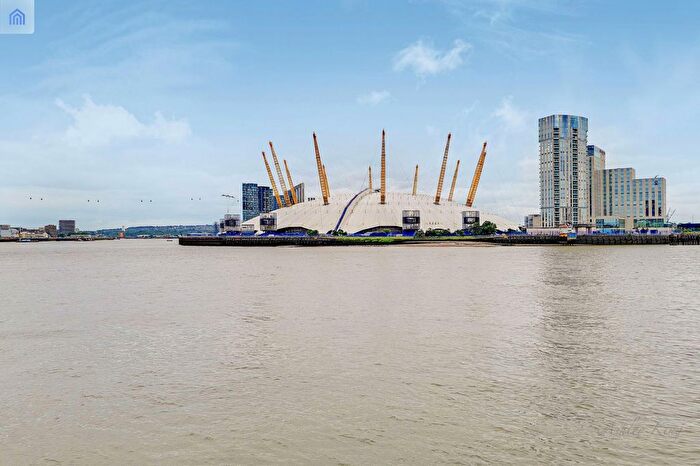 2 Bedroom Flat To Rent In Prime Meridian Walk, London, E14