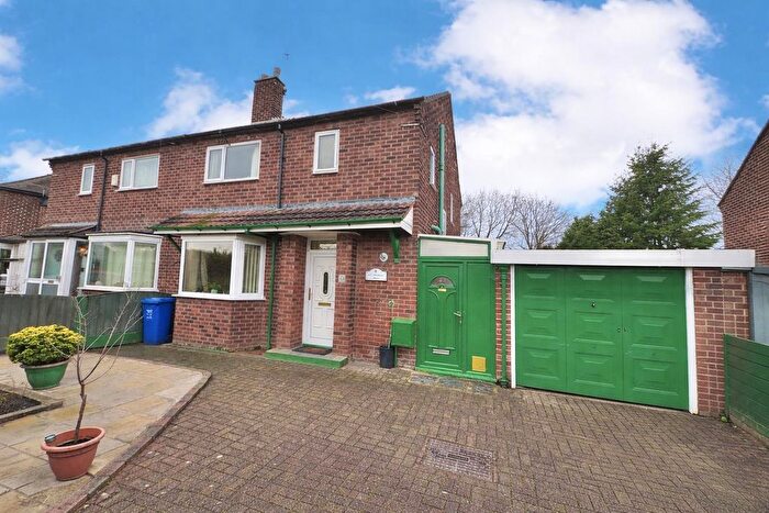 3 Bedroom Semi Detached House For Sale In Sandacre Road, Manchester, M23