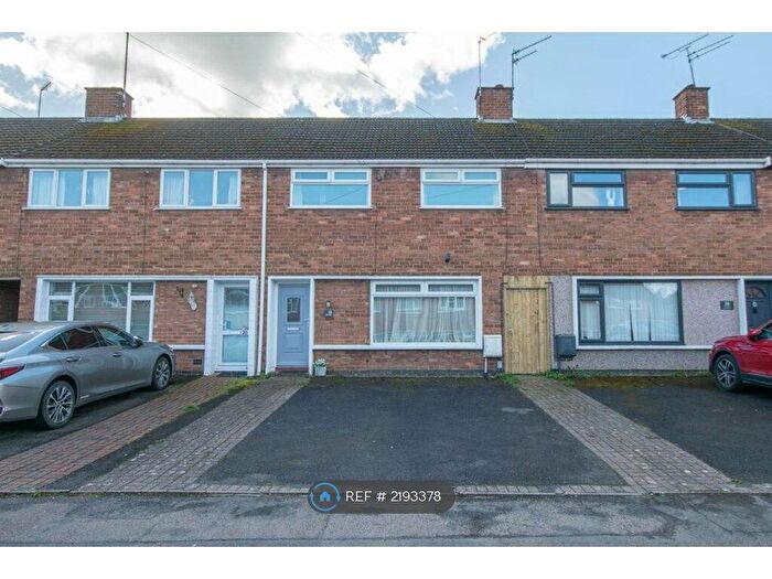 3 Bedroom Terraced House To Rent In Eden Road, Rugby, CV21