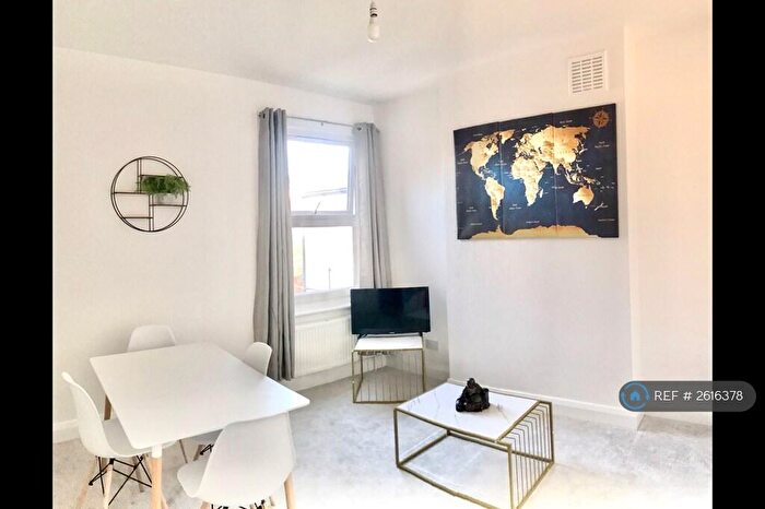 1 Bedroom Flat To Rent In Morgan Road, Bromley, BR1