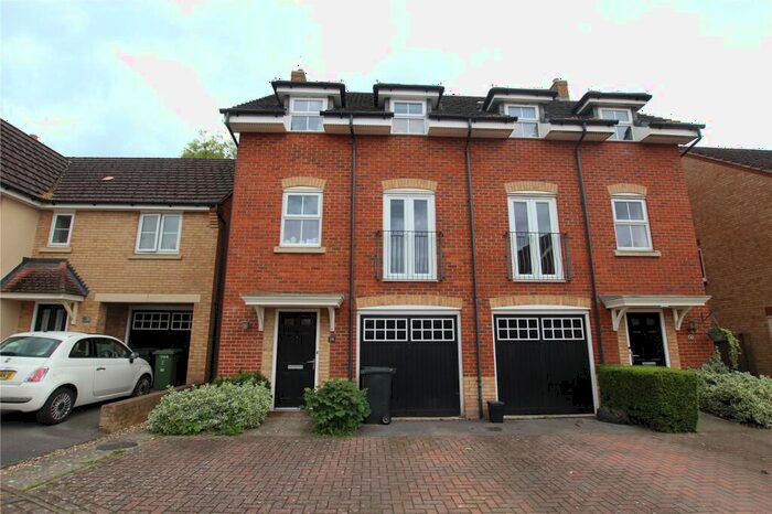 3 Bedroom Semi-Detached House To Rent In Wainwright Mews, Wroughton, Swindon, Wiltshire, SN4