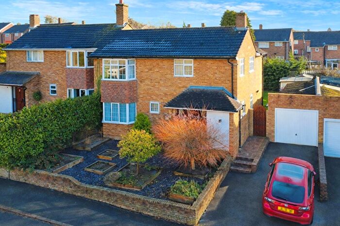 4 Bedroom Property For Sale In Georgewood Road, Nash Mills, Hemel Hempstead, HP3