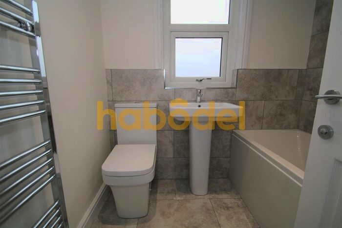 3 Bedroom Semi-Detached House To Rent In Lanehouse Road, Thornaby, Stockton-On-Tees, TS17