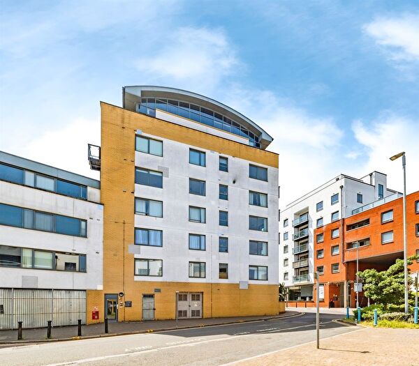 1 Bedroom Flat For Sale In Lord Street, Watford, WD17