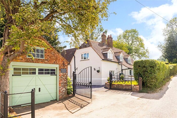 4 Bedroom Detached House For Sale In Henley, Marlborough, Wiltshire, SN8