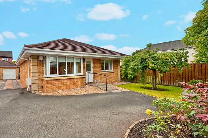 3 Bedroom Bungalow For Sale In Milne Court, Wishaw, ML2