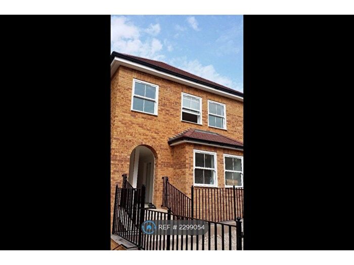 1 Bedroom Flat To Rent In Second Avenue, London, NW4