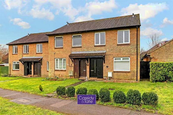 1 Bedroom Flat To Rent In Richmond Walk, Jersey Farm, St. Albans, AL4