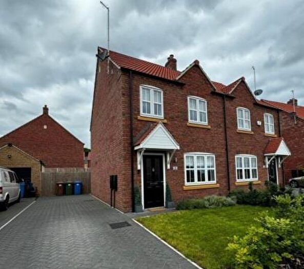 3 Bedroom House To Rent In Chambers Avenue, Hessle, HU13