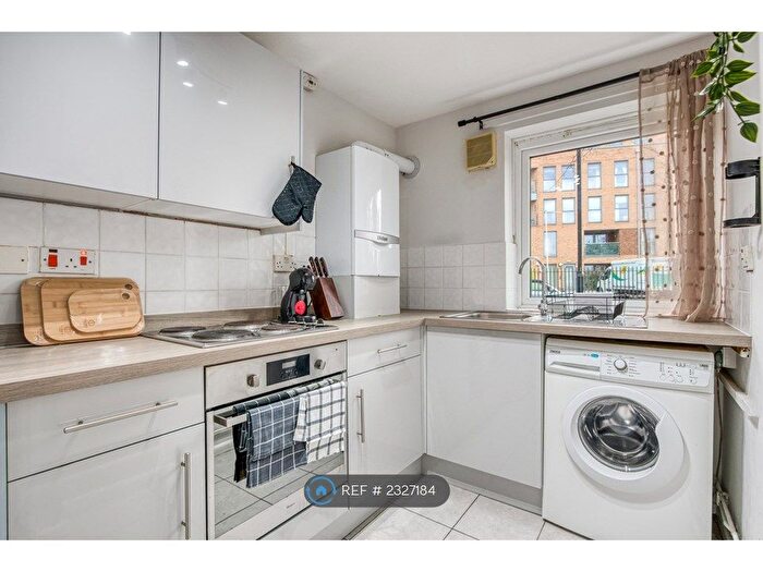 1 Bedroom Flat To Rent In Loughborough Park, London, SW9