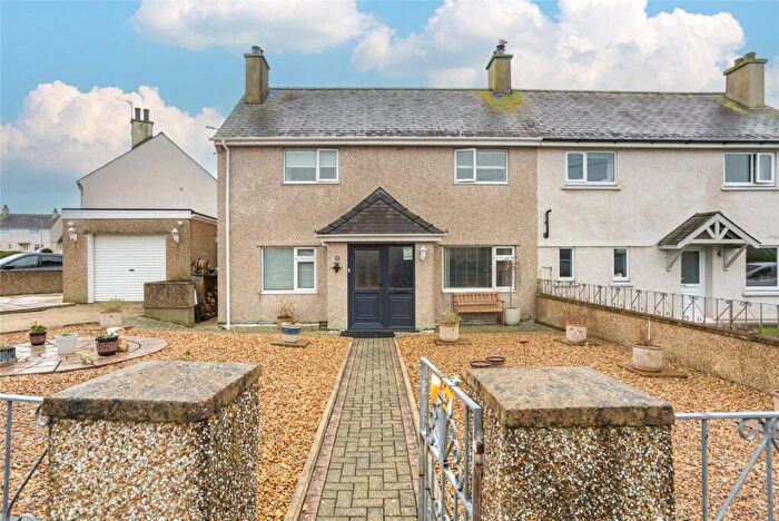 3 Bedroom Semi-Detached House For Sale In Y Wern, Y Felinheli, Gwynedd, LL56