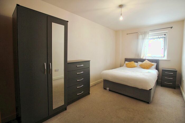 2 Bedroom Flat To Rent In Marsden Road, Bolton, BL1
