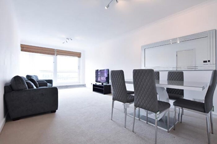 2 Bedroom Flat To Rent In Walsingham, St Johns Wood, London, NW8