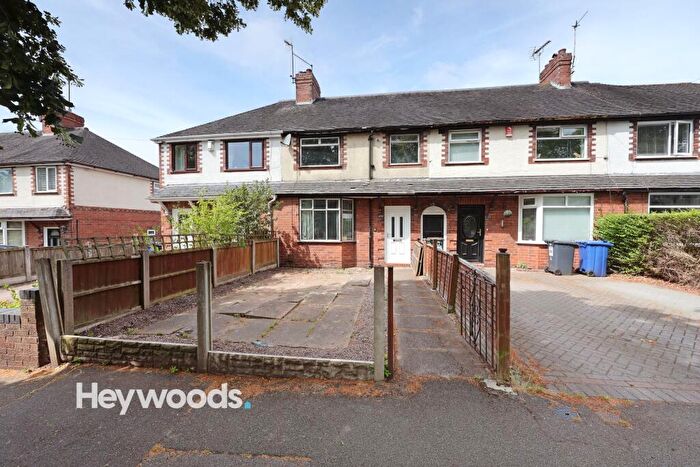 3 Bedroom Town House For Sale In Hempstalls Lane, Newcastle, ST5