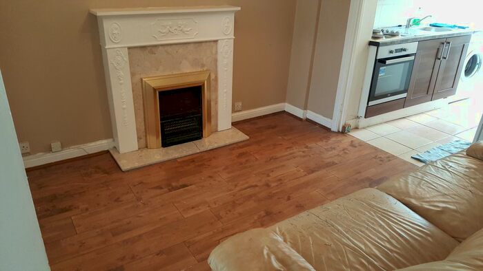 1 Bedroom Flat To Rent In Park Road, Enfield, EN3