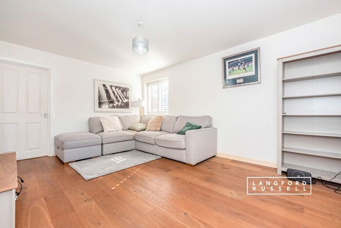 2 Bedroom End Of Terrace House To Rent In The Briars, West Kingsdown, Sevenoaks, TN15