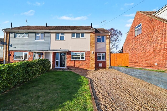 5 Bedroom Semi Detached House For Sale In Grafton Road, King's Lynn, Norfolk, PE30