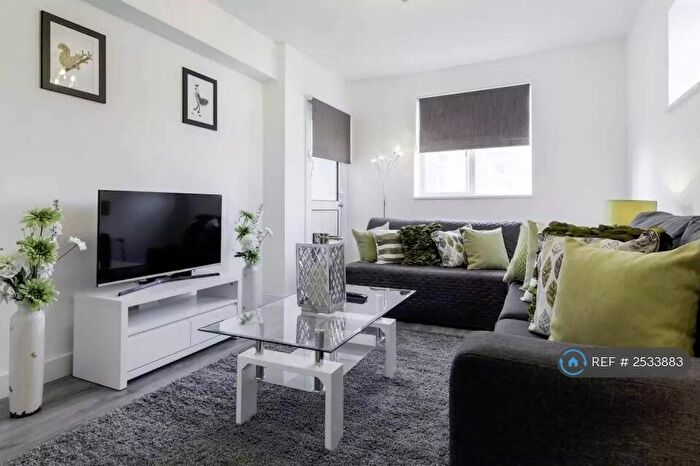 4 Bedroom Flat To Rent In Patterdale, London, NW1