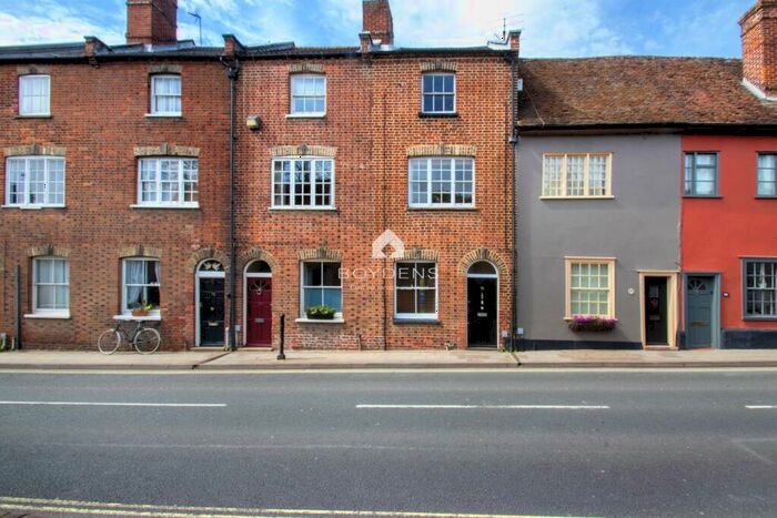 3 Bedroom Town House To Rent In Sudbury, CO10