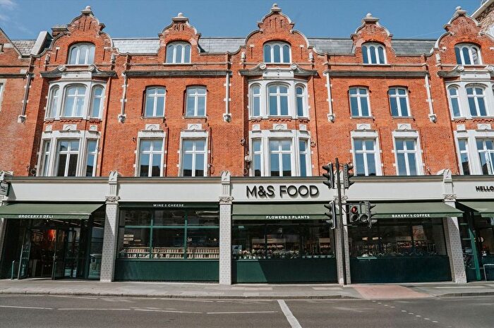 2 Bedroom Flat To Rent In Stonhouse Street, Clapham, SW4