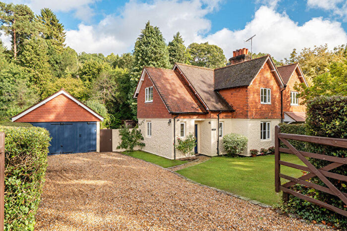 4 Bedroom Semi Detached House For Sale In Pond Lane, Peaslake, GU5