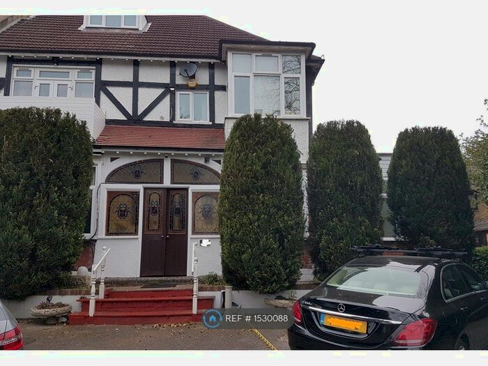 1 Bedroom Flat To Rent In Brighton Road, Purley, CR8