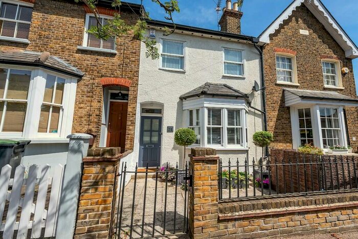3 Bedroom Terraced House To Rent In Princes Road, Buckhurst Hill, IG9