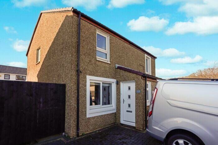 2 Bedroom Semi Detached House For Sale In Glencoul Avenue, Dalgety Bay, Dunfermline, KY11