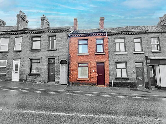 2 Bedroom Terraced House To Rent In Buxton Road, Leek, Staffordshire, ST13