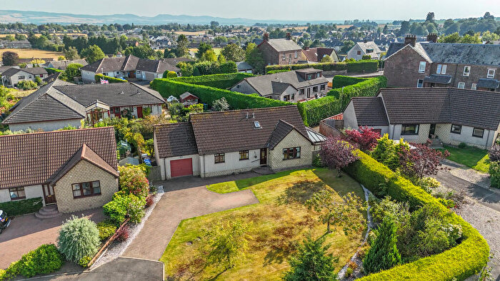 4 Bedroom Detached House For Sale In Glenisla View, Alyth, Blairgowrie, PH11