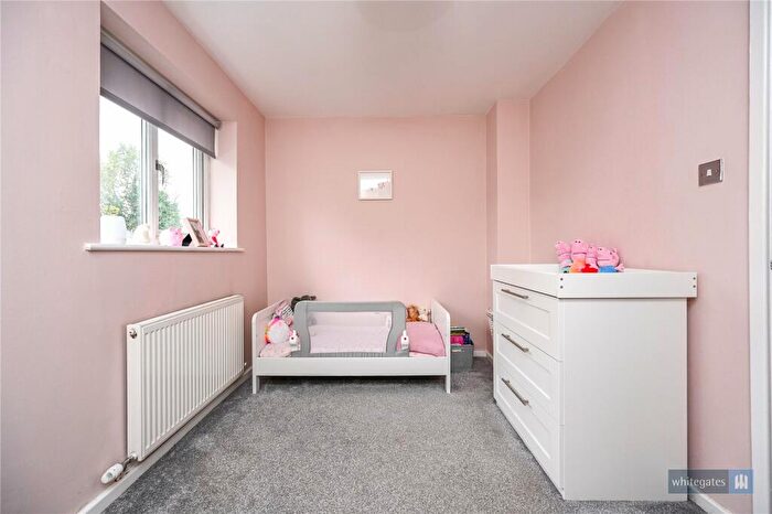 2 Bedroom Semi-Detached House For Sale In Fulford Close, Liverpool, Merseyside, L12