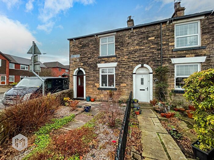 2 Bedroom Cottage For Sale In Pool Place, Bolton, Greater Manchester, BL1