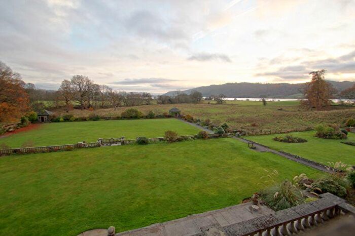 1 Bedroom Flat To Rent In Calgarth Park - Over S Rental Flats, Troutbeck Bridge, Lake District., LA23