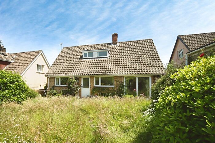 3 Bedroom Bungalow For Sale In Ridgedown, Blagdon Hill, Taunton, TA3