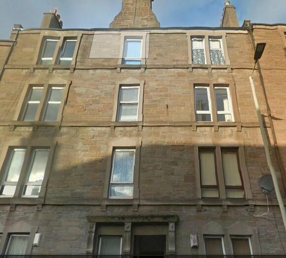 2 Bedroom Flat To Rent In Provost Road, Dundee, DD3