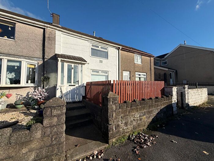 3 Bedroom Property To Rent In Carmarthen Road, Swansea, SA5